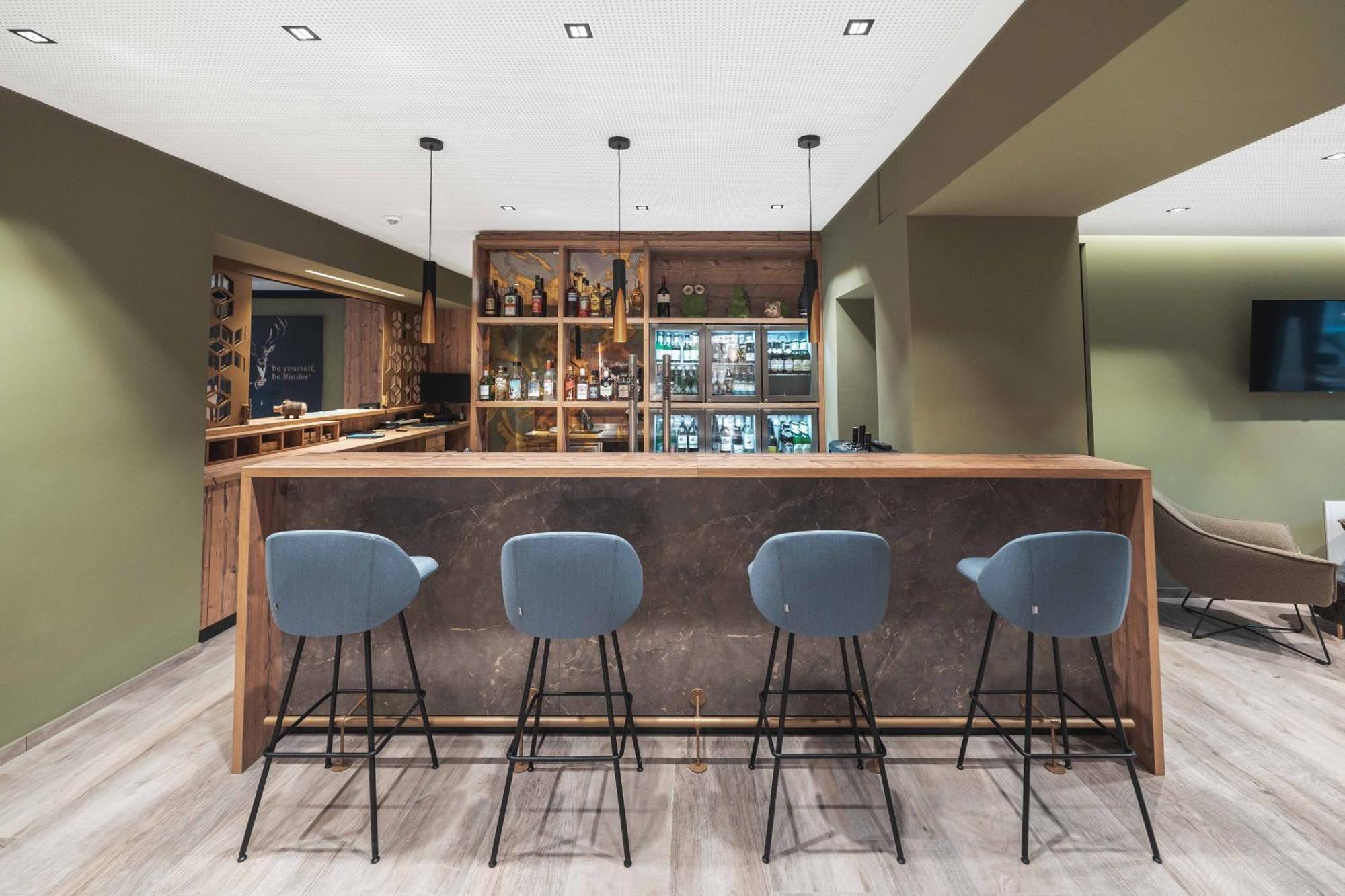 宾德斯山城经济酒店 因斯布鲁克 外观 照片